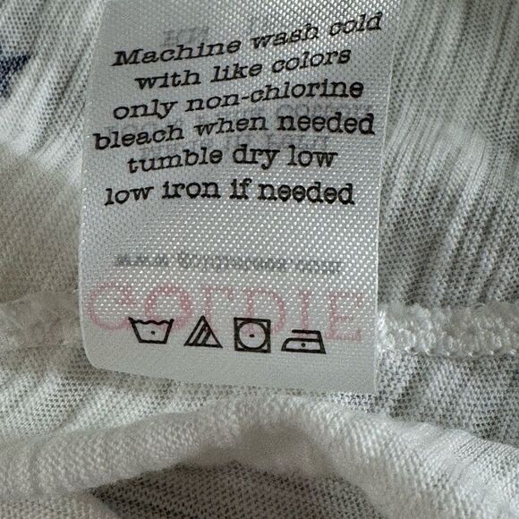 Agolde T shirt Womens size Medium V Neck stars Pima Cotton essential Casual - Picture 11 of 13